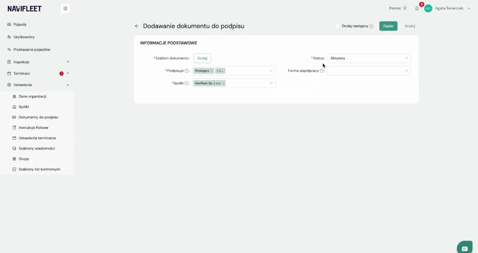 Fields filled in when adding a document template for signature – screenshot of the Navifleet app