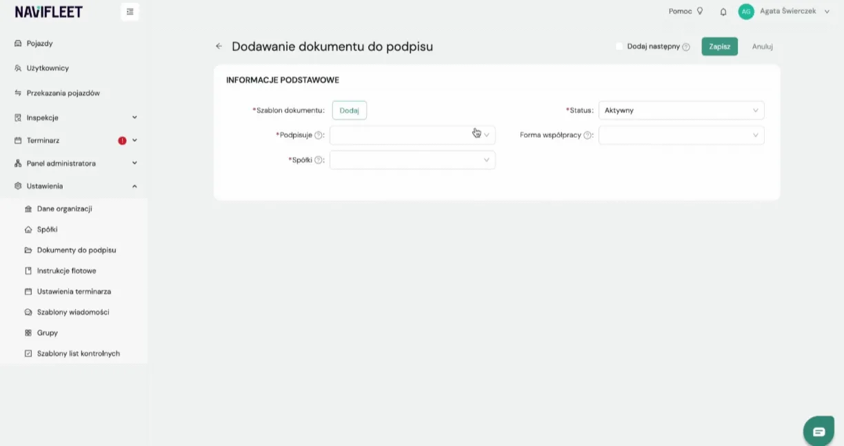 Fields filled in when adding a document template for signature – screenshot of the Navifleet app