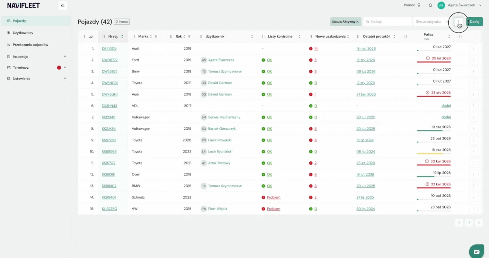 Bulk adding of vehicles (import from file) – screenshot of the Navifleet app