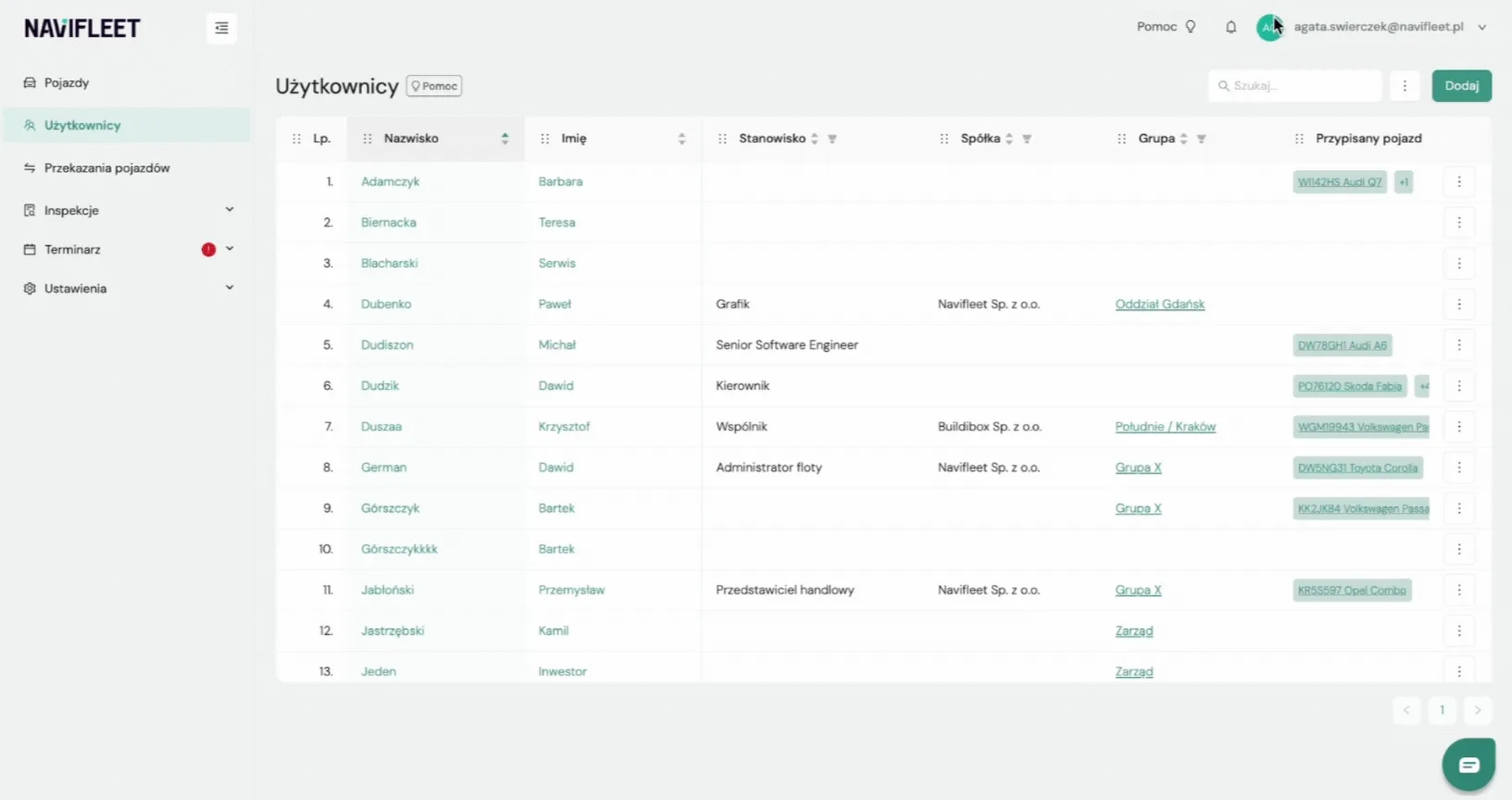 Adding users manually – screenshot of the Navifleet app